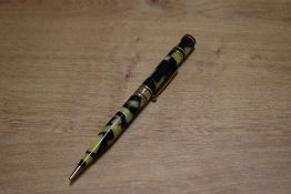 A Wahl propelling pencil in Pearl and Black with deco band