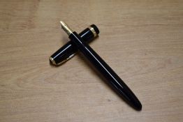 A Parker Duofold Maxima aerometric fill fountain pen in Black with a broad decorative cap band
