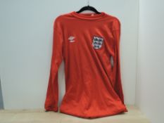 1980's Replica Umbro England Football Shirt having long sleeves in red with England Crest and