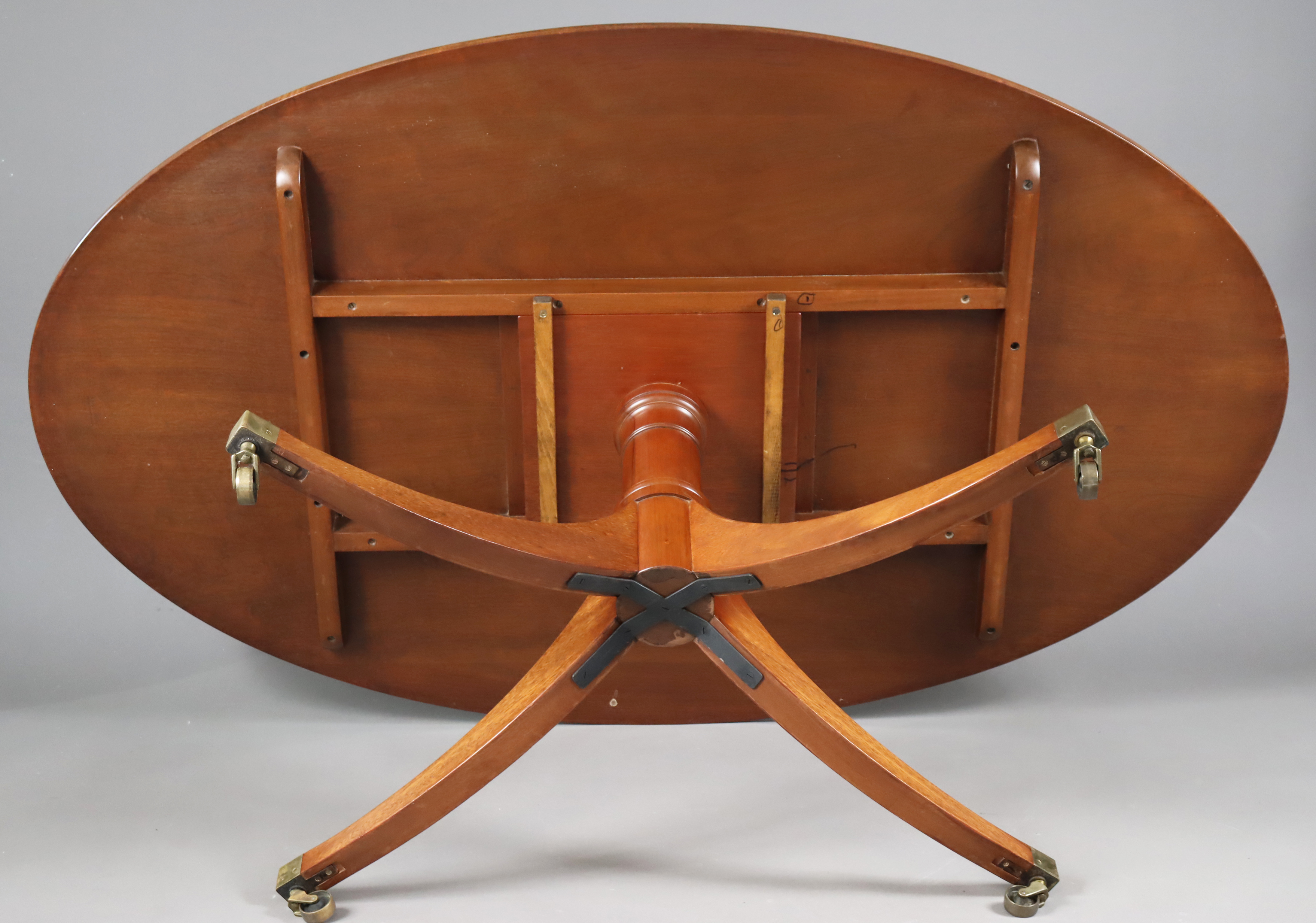 An R & R Starling of Upton Cheyney, Bristol 19th century-style inlaid-mahogany pedestal dining table - Image 4 of 5