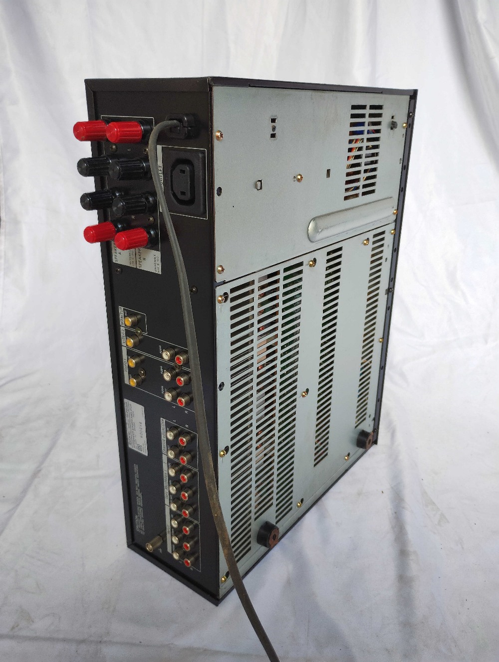 Philips CD 850 CD Player and Sony TA-F222ES Amplifier - CD player comes with remote. - Image 6 of 6