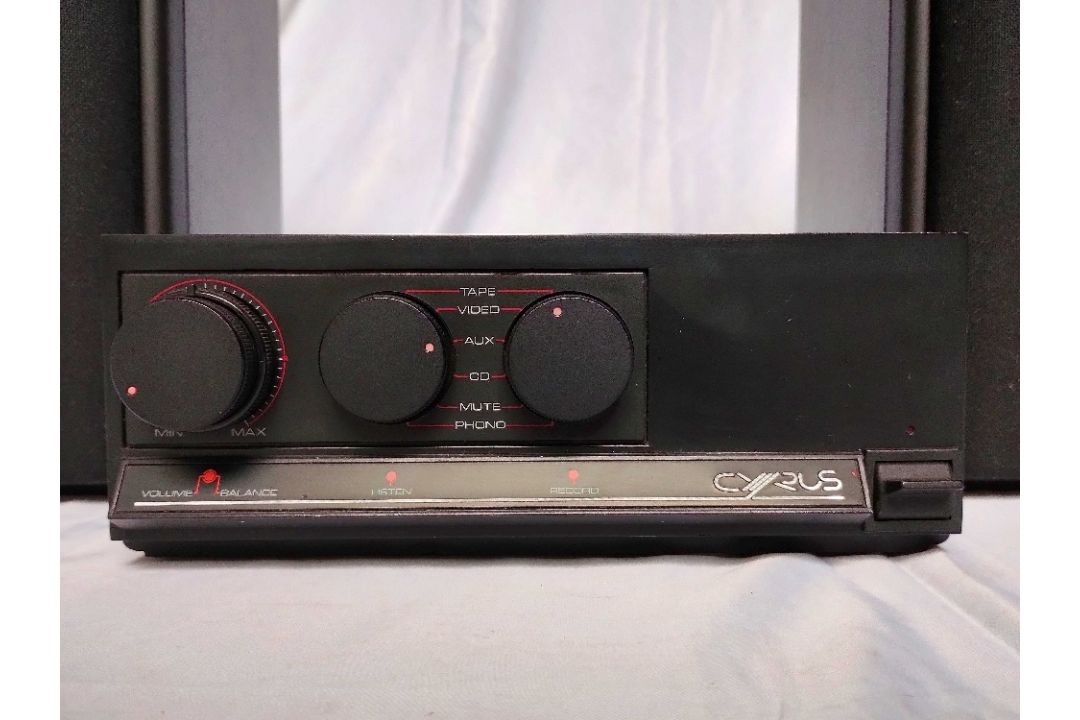 Mission Cyrus Two Amplifier and Mission 7311 Pro Bi-Wire Speakers CONDITION REPORT: - Image 2 of 9