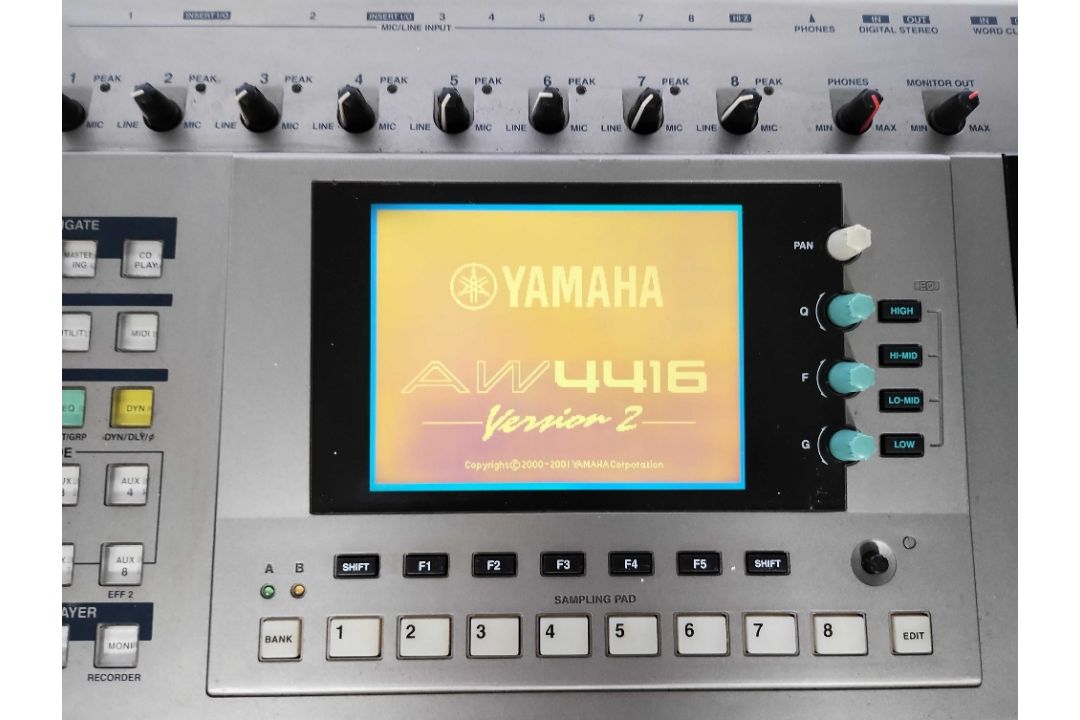 A Pair of Yamaha AW4416 Audio Workstations CONDITION REPORT: This lot come with one - Image 4 of 12