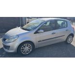 A 2009 Renault Clio Dynamique 16V, five door hatchback in silver, 1149cc, mot expired 10/05/2024,