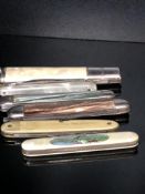 6 Pen knives