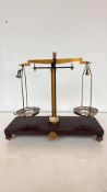 Griffin & Tatlock Ltd. balance scale, from the early to mid-20th century. Brass beam with