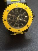 Gents Guess sports watch with calendar 100 metres