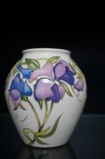 Moorcroft vase Queen of the annuals Height 13 cm