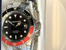 Gents De Bacarri automatic 200m diver with cyclops