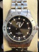 Gents Slazenger quartz watch in box very clean wat