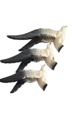 Timed Auction  - Antiques, collectables, Jewellery & watches