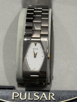 Timed Auction -  Watches, Jewellery & Collectables