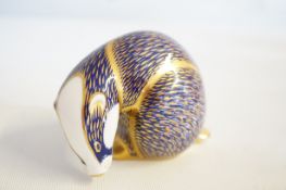 Royal crown derby badger silver stopper