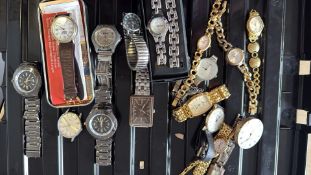 Collection of ladies & gents wristwatches