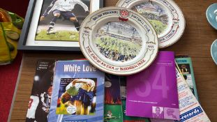Bolton Wanderers commemorative plates, signed print and fanzines (approx. 13 pcs)