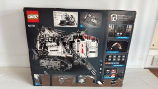 LEGO Technic Set 42100 â€œLiebherr R 9800 Excavatorâ€, boxed