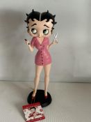 Betty Boop hairdresser figure pink dress