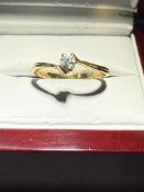 18ct Gold ring set with 0.20ct diamond Size N Wei