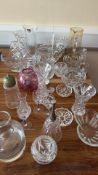 Mixed lot of cut glass and crystal tableware