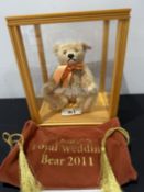 Steiff william & catherine The royal wedding teddy