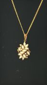 9ct Gold chain & opal pendant Weight 3g