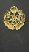 RAF gilt brass cap badge