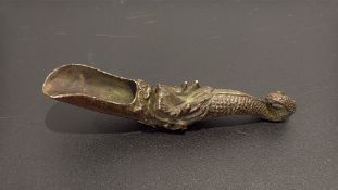 Bronze dragon-handled Chinese incense shovel