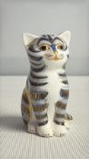 Royal crown derby sitting cat with gold stopper