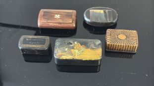 Collection of 5 snuff boxes