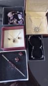 Collection of costume & silver jewellery