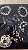 Collection of costume jewellery to include a jewel
