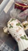 Assorted ceramics and porcelain, including Wedgwood vase and commemoratives