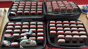 Qwizdom Q5 audience response clicker system, c.120 handsets with instructor remote
