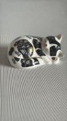 Royal crown derby cat misty with gold stopper