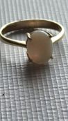 14ct Gold opal ring Size M 2.1g