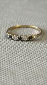 9ct Gold ring set with sapphire & cz Size Q Weight