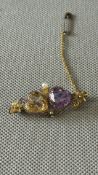 Victorian 9ct gold sweetheart brooch set with hear