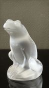 Lalique frosted crystal Grenouilleâ frog figurine