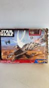 Hot Wheels Star Wars â€œEscape from Jakkuâ€ Playset