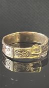 9ct Gold ring in the form of a belt 1.4g Size Q