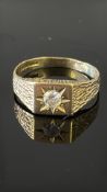 Vintage 9ct Gold ring with solitaire diamond 0.20