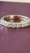 18ct Gold ring set with 7 diamonds Weight 5.1g Siz