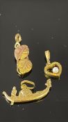 3x 9ct Gold charms 2.4g