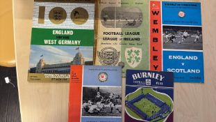 Football league v League of Ireland 1954 program &