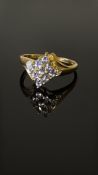 9ct Gold ring set with amethyst cluster Weight 3g
