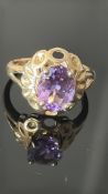 9ct Gold ring set with amethyst Weight 3.7g