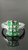 9ct White Gold ring set with emerald cluster Weigh