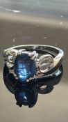 9ct White Gold ring set with sapphire solitaire &