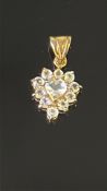 9ct Gold pendant set with Moonstone cluster Weight