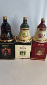 Set of 3 Bellâ€™s Christmas Scotch Whisky Decanters, 1993, 1996 & 1998